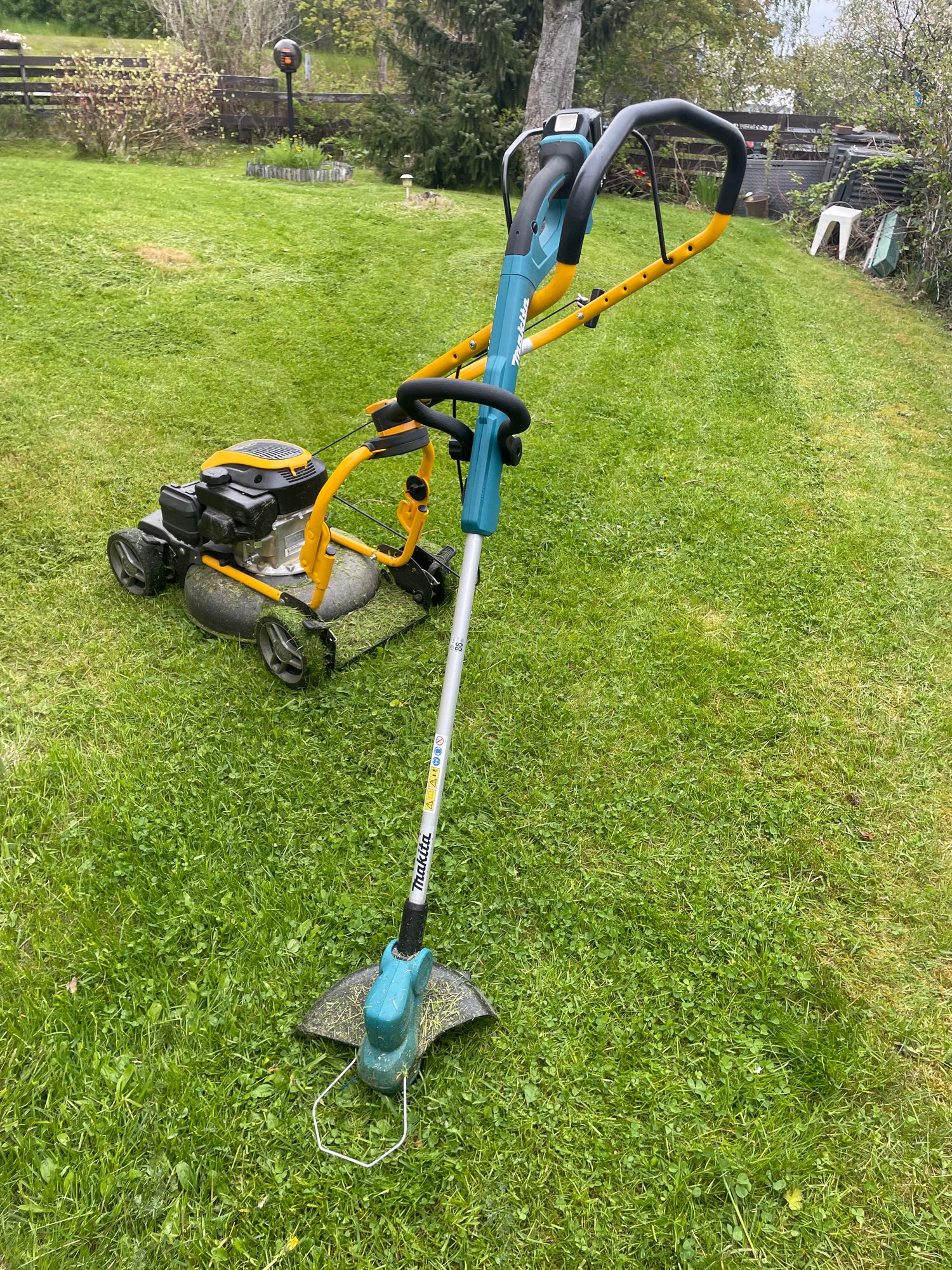 Nurmikonleikkauspalvelu pihatyöpalvelu kiinteistöpalvelu Jassoo Kiinteistöpalvelut Turun seudulla edullinen ja nopea palvelu